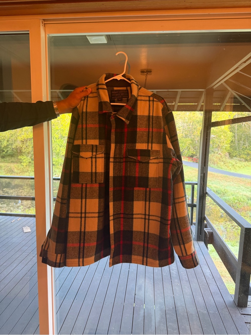 Filson mens Plaid Snap Pea Coat - Beige & Navy